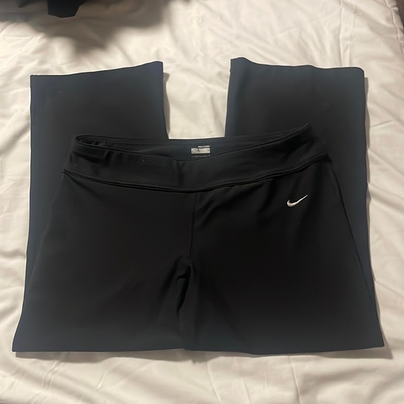 NIKE | Fit Dry wide leg full length stretch pants - Picture 6 of 9